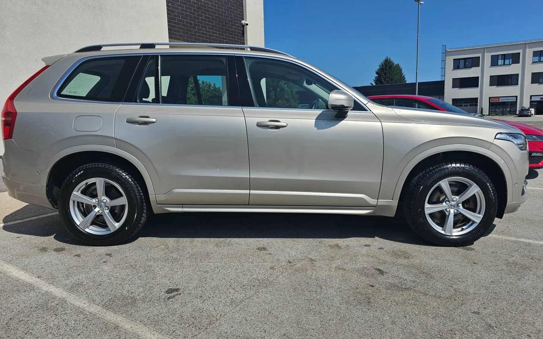 Zunanja slika - Volvo XC90 - D5 AWD MOMENTUM BLIS ACC LED KAM NAVI... - 5
