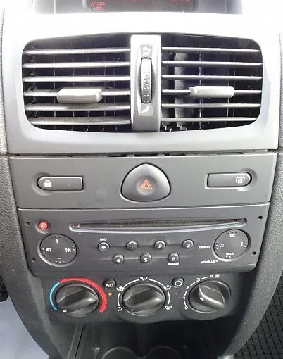 Zunanja slika - Renault Clio - 1.2 16V FINANCIRANJE BREZ POLOGA - LEANPAY - 9