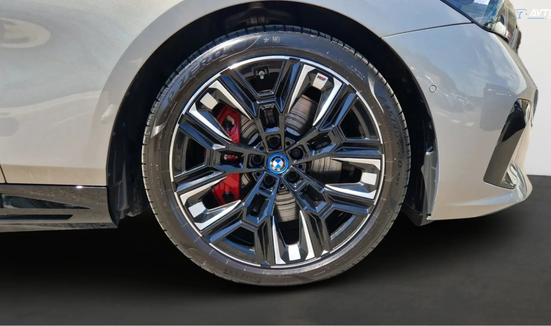 Zunanja slika - BMW i5 - M60 xDrive Touring - 4