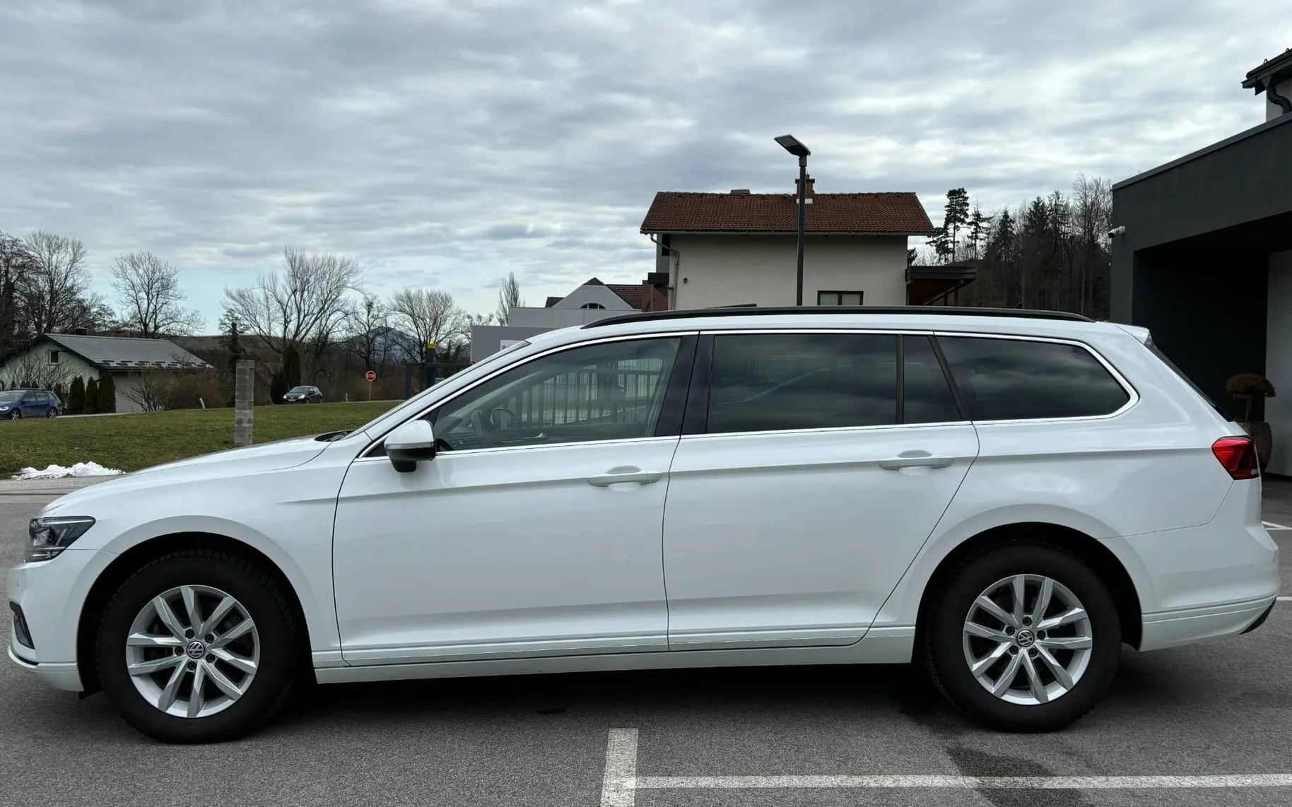 Zunanja slika - VW Passat - Variant 2.0 TDI BMT Elegance LED-KAMERA-NAVI-PANORAMA - 5
