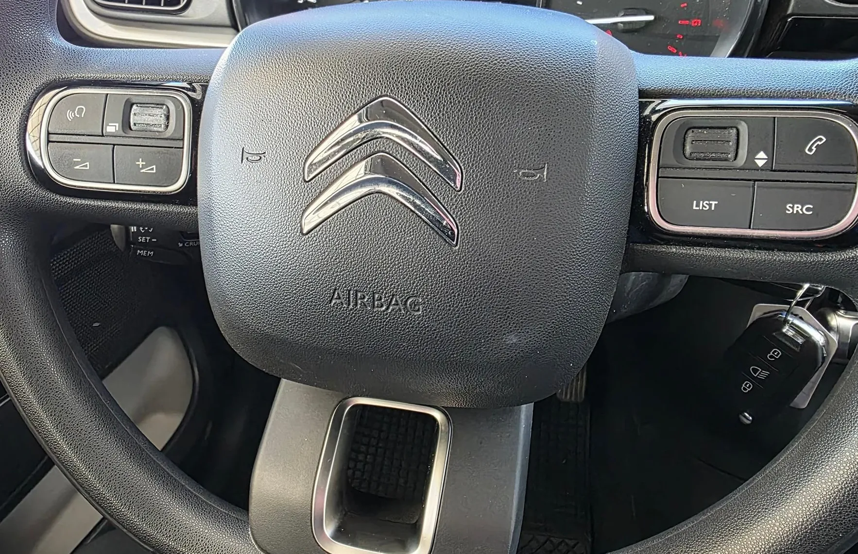 Zunanja slika - Citroën C3 - 1.5 BlueHDi - LED - DISPLAY - NAVI - PDC - USB - 10