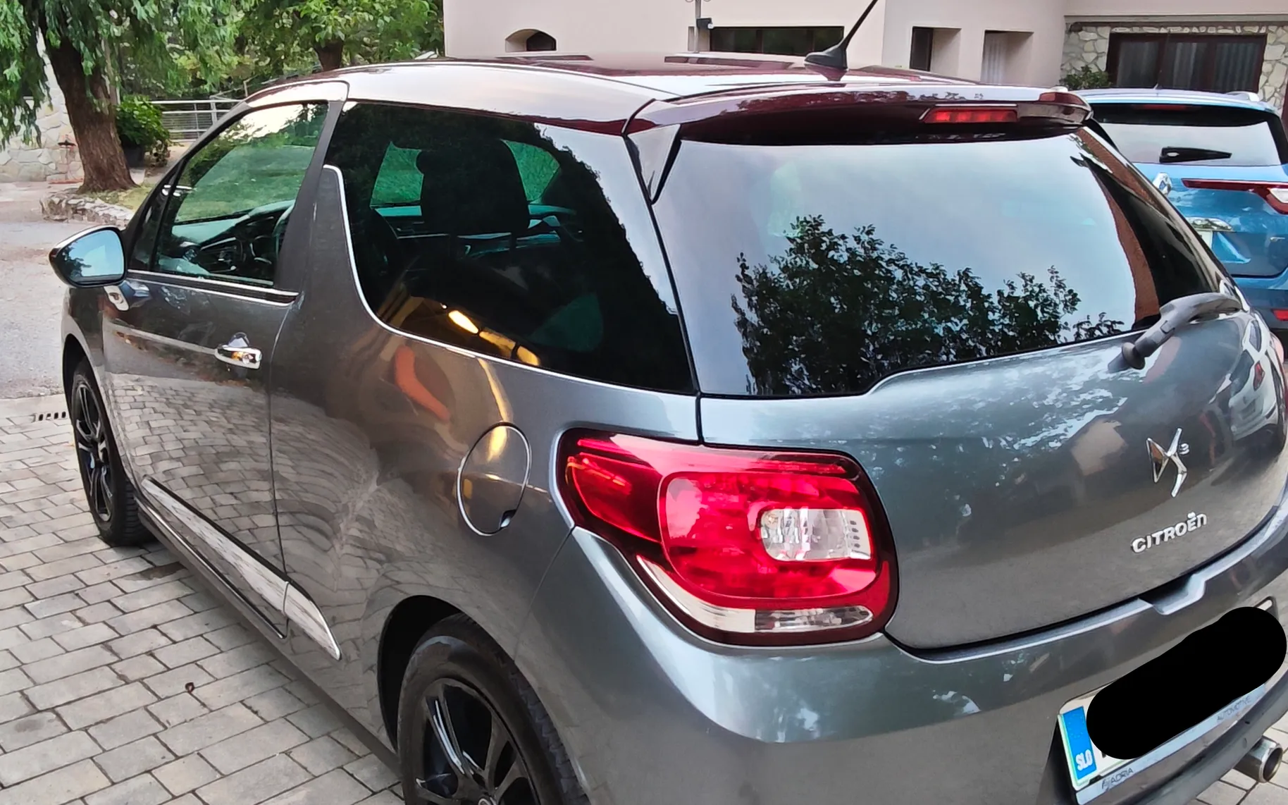 Zunanja slika - Citroën DS3 - 1,6 HDi So Chic FAP - 4