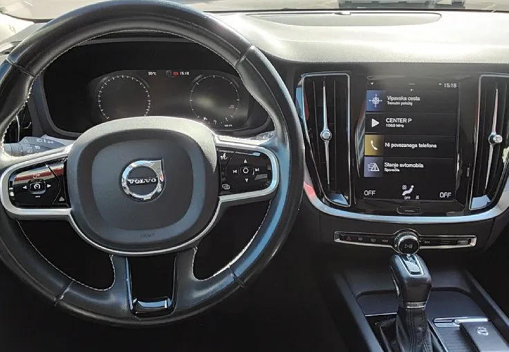 Zunanja slika - Volvo V60 - D3 Business Plus Avt. - 6