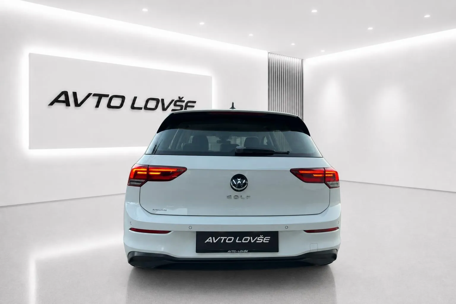 Notranja slika - Volkswagen Golf - 2.0 TDI BMT-1 LASTNICA-ALU-NAVI-LED-ODLIČEN... - 7