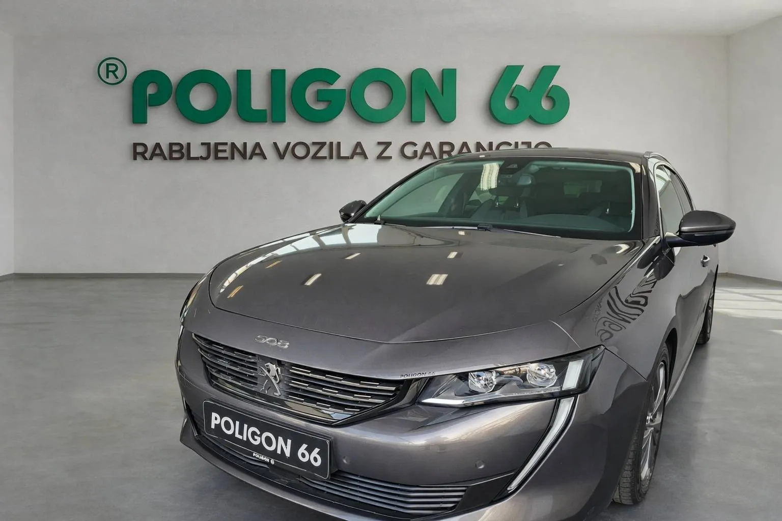 Notranja slika - Peugeot 508 - 1.5 - ALLURE-KAMERA-FULL LED-1 LASTNIK... - 8