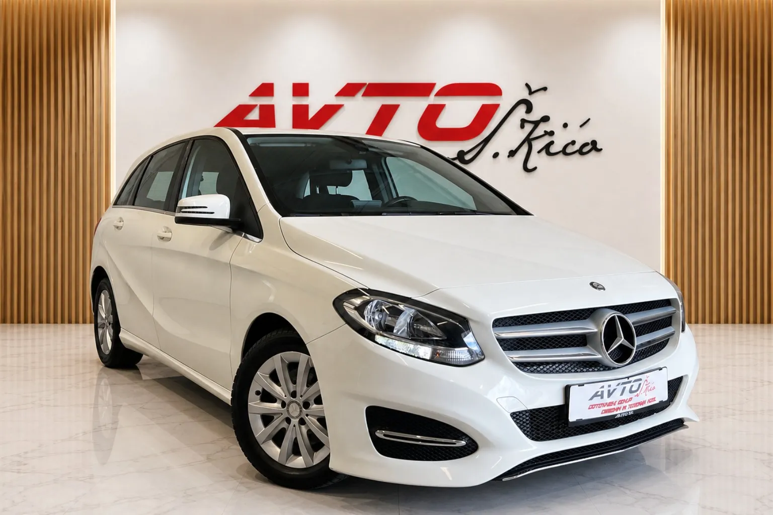 Zunanja slika - Mercedes-Benz B-Razred - 200 d-AVTOMATIK-SPORT-LED-KAMERA-NAVI-TEMPOMAT - 2