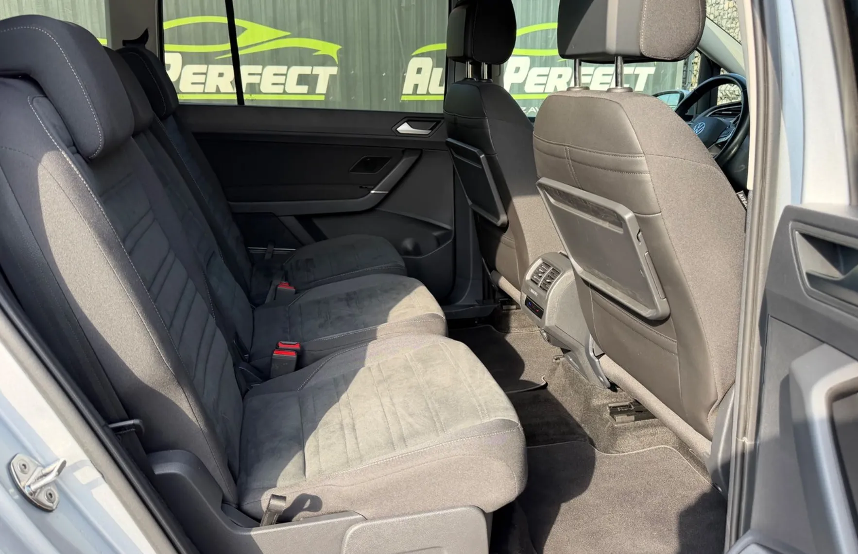 Zunanja slika - Volkswagen Touran - 2.0 TDI DSG |1. LAS.|VIRTUAL|ALCANTARA|MASAZA|PDC| - 18