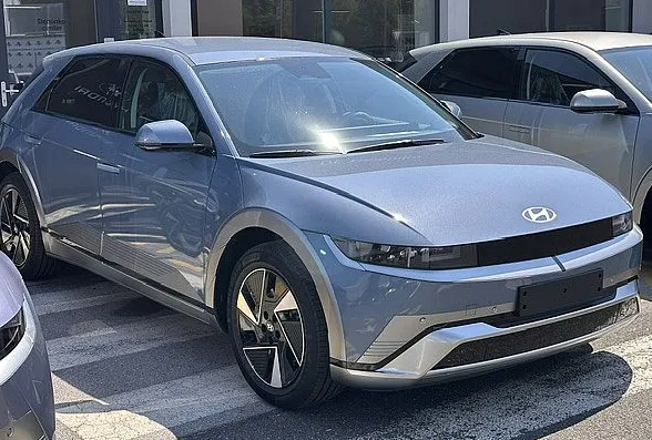 Zunanja slika - Hyundai Ioniq 5 - °°NA ZALOGI°°Premium 84kWh°°topl.črp°°el.kljuke - 5