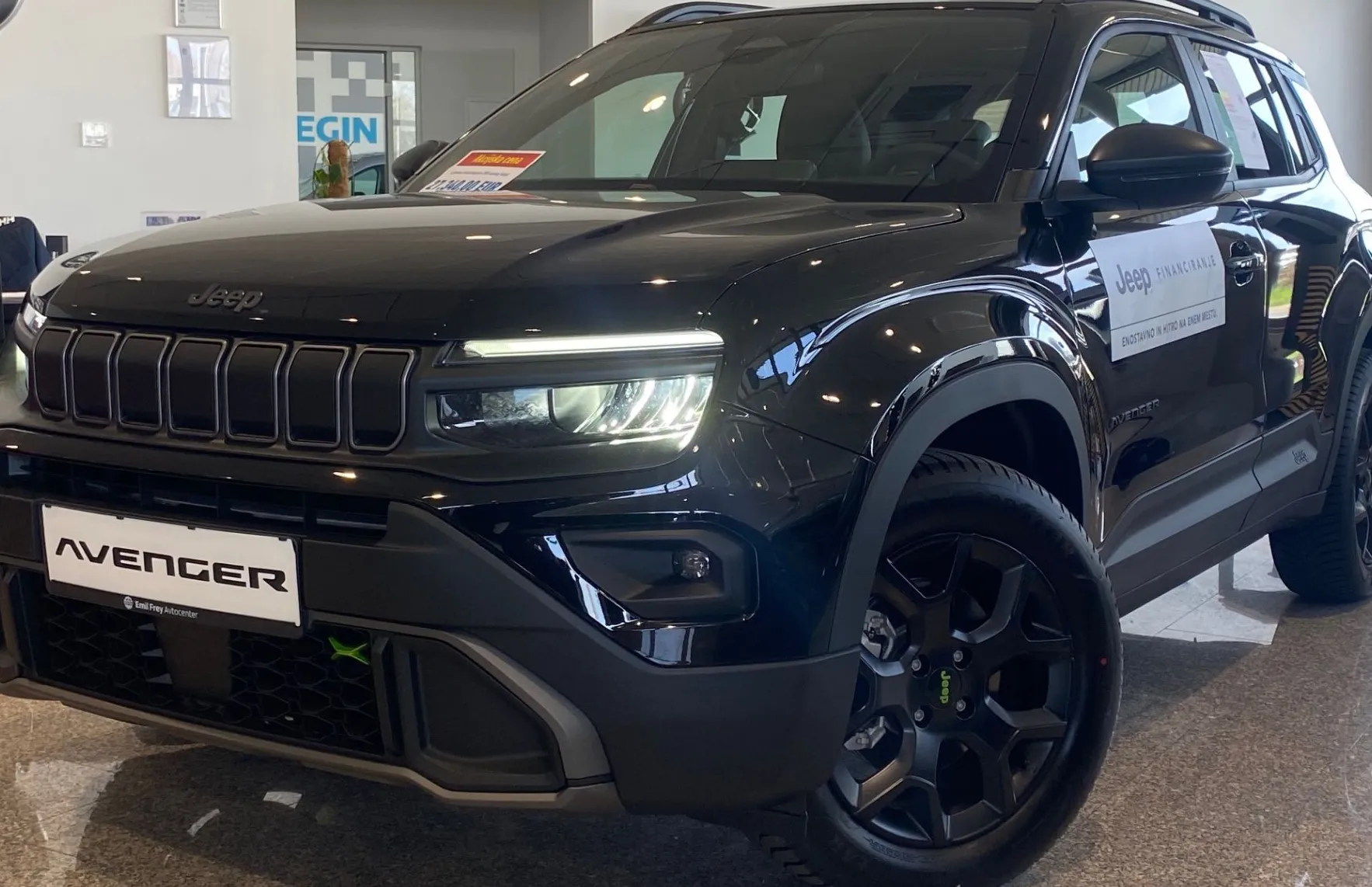 Zunanja slika - Jeep Avenger - Upland 1.2 E-DCT6 MHEV 136 4Xe - 1