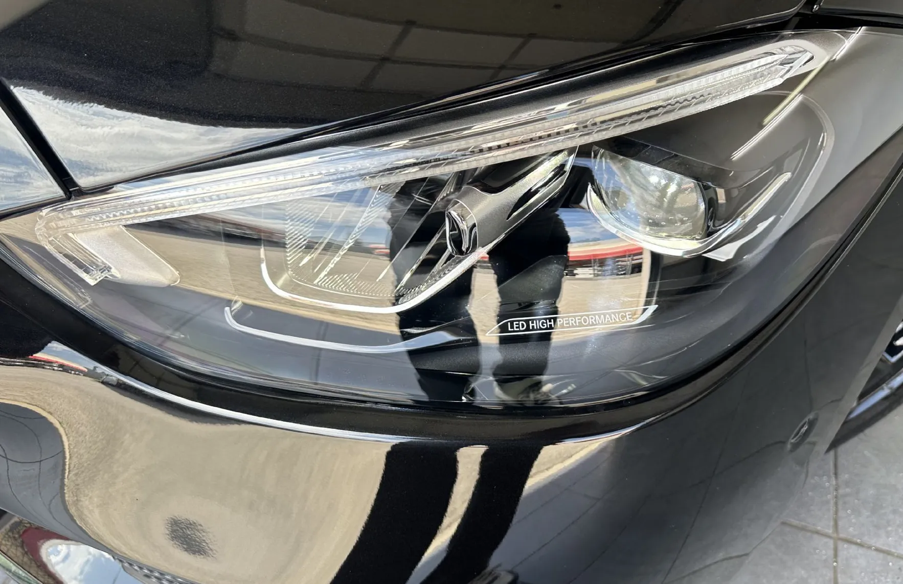 Zunanja slika - Mercedes-Benz C-Razred - C 220 d Avt.KAMERA.LEDNAVI.USNJE.ACC.SAMO 8.460 KM - 3
