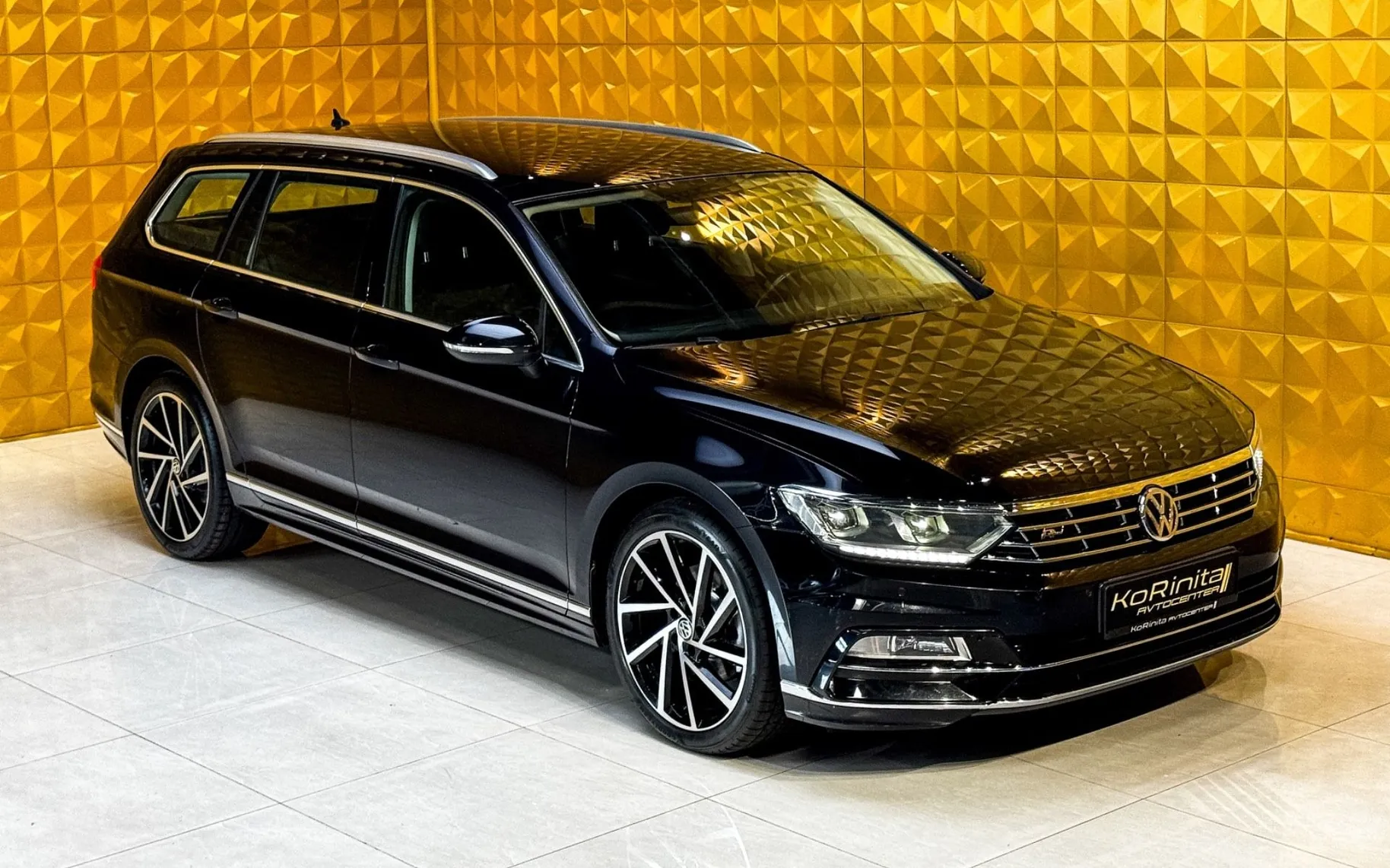 Zunanja slika - Volkswagen Passat Variant - 2.0 TDI BMT R-Line Edition DSG - 2