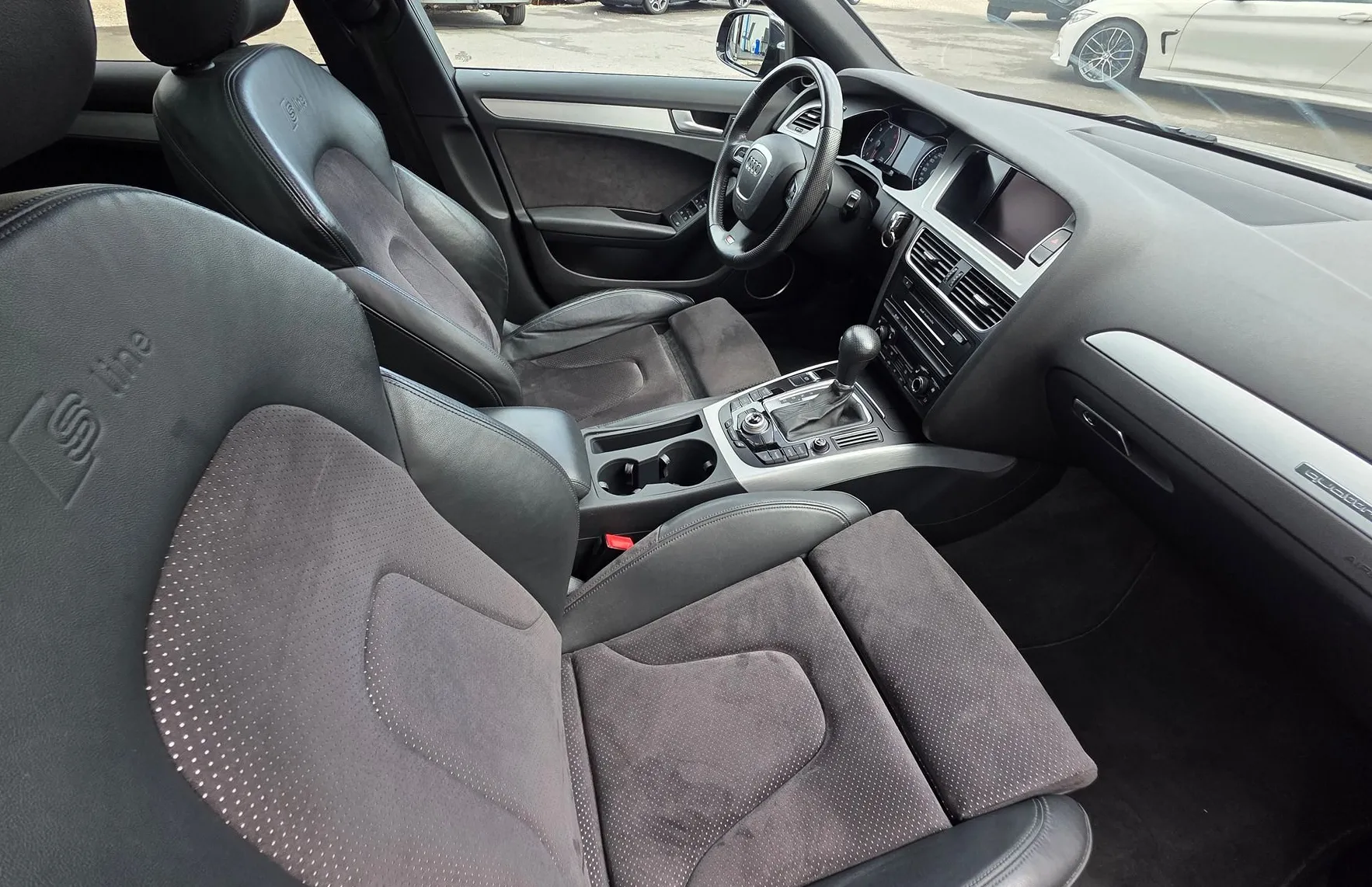 Zunanja slika - Audi A4 - Avant QUATTRO 3.0 TDI S-LINE XENON-PANORAMA-ALU-1.LAST - 11
