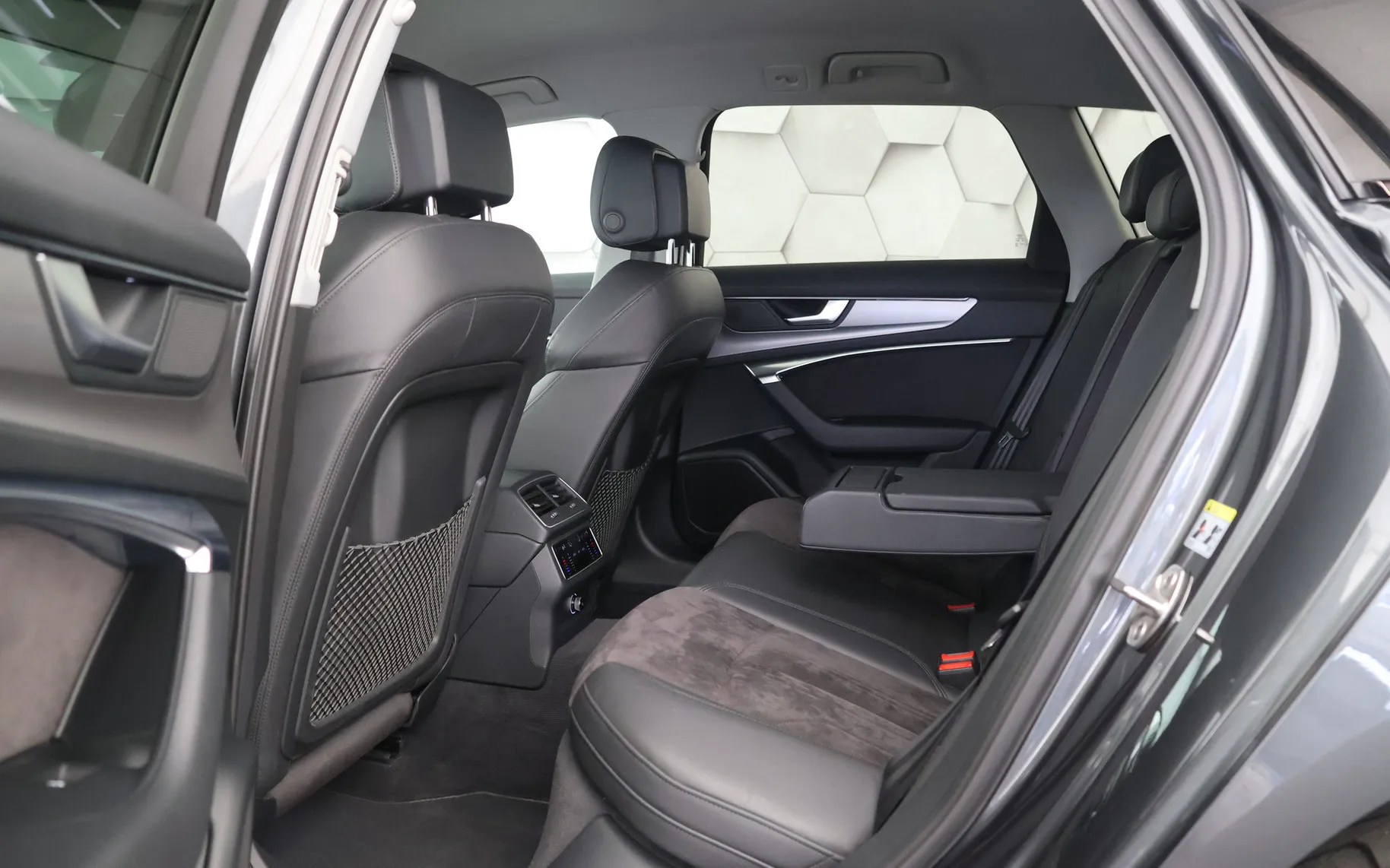 Zunanja slika - Audi A6 - 40TDI S-Tronic 3xS-Line - 10