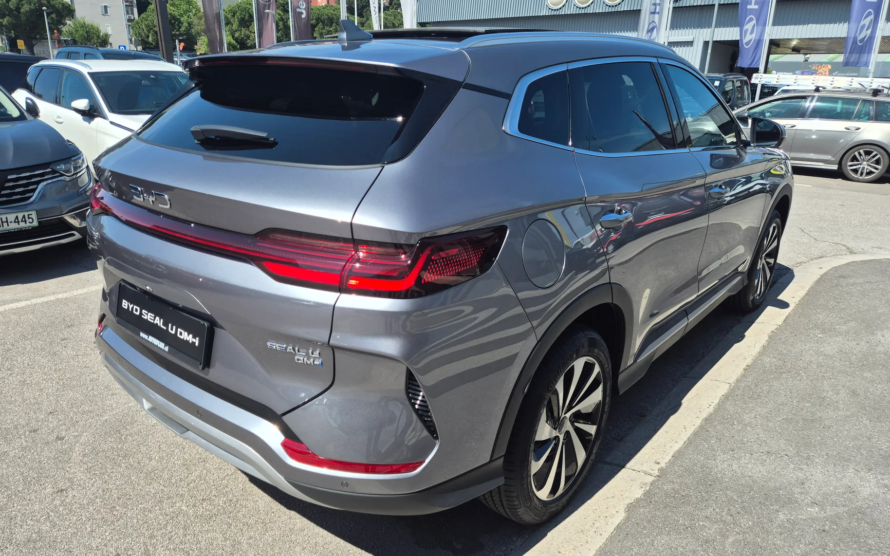 Zunanja slika - BYD SEAL U - U DM-i BOOST PHEV domet 1080km - NA ZALOGI - 4