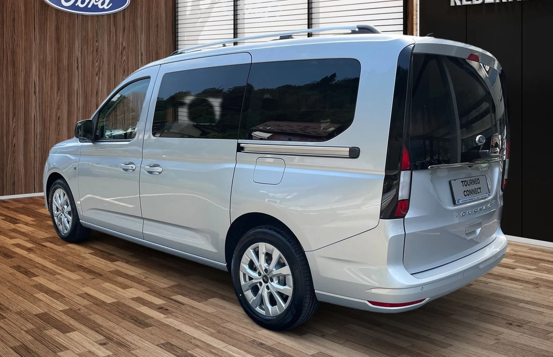 Zunanja slika - Ford Tourneo Connect - TITANIUM 1.5 EcoBoost 115KM A7 L2 7 SEDEŽI - 5