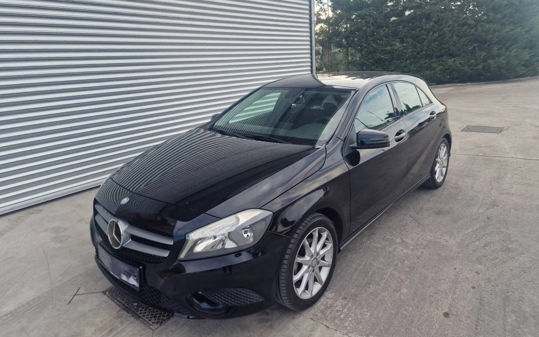 Notranja slika - Mercedes-Benz A-Razred - A 180 CDI 1.LASTNIK KOT NOV SERVISIRAN NA MERC... - 12