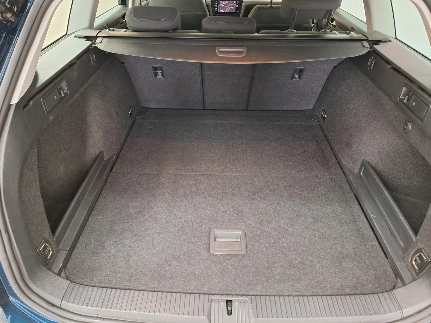 Zunanja slika - VW Passat - Variant Business 2.0 TDI DSG - 9