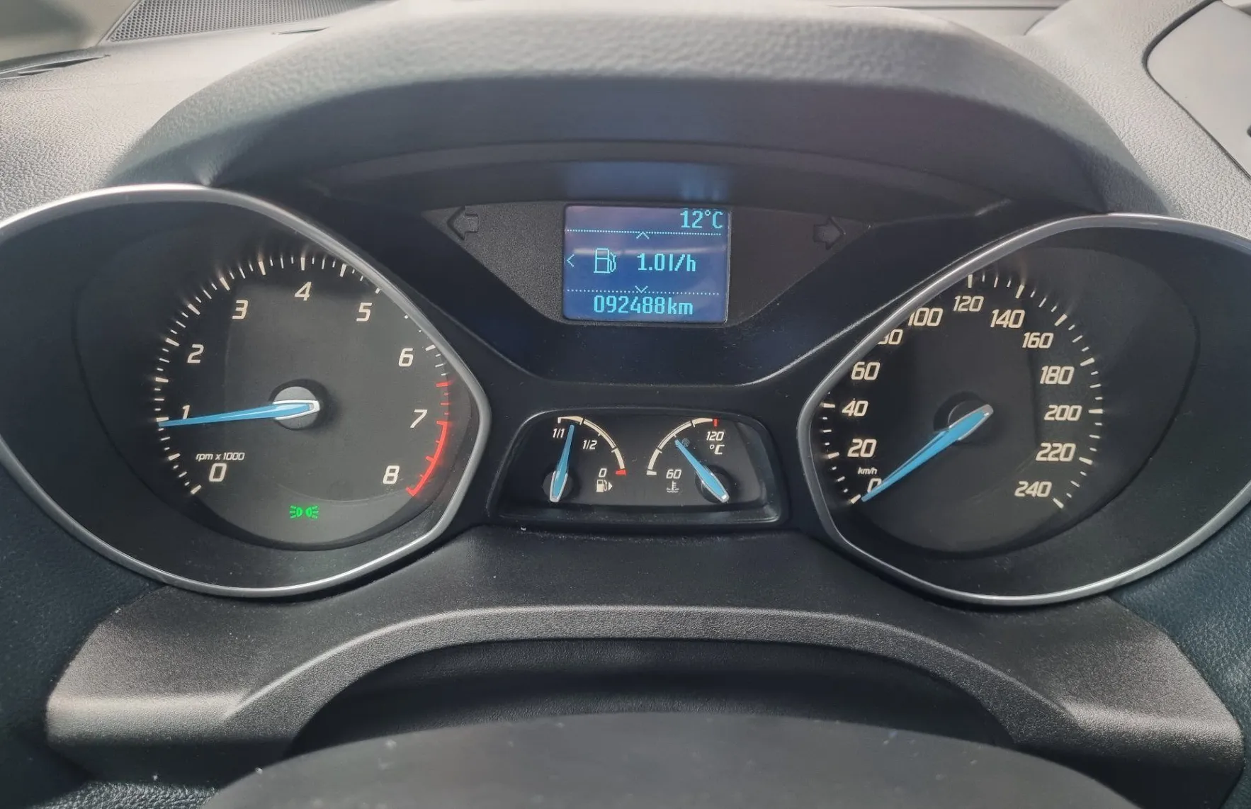 Zunanja slika - Ford C-MAX - 1.6 BENCIN - SLOVENSKO POREKLO - SAMO 92.488km - 17