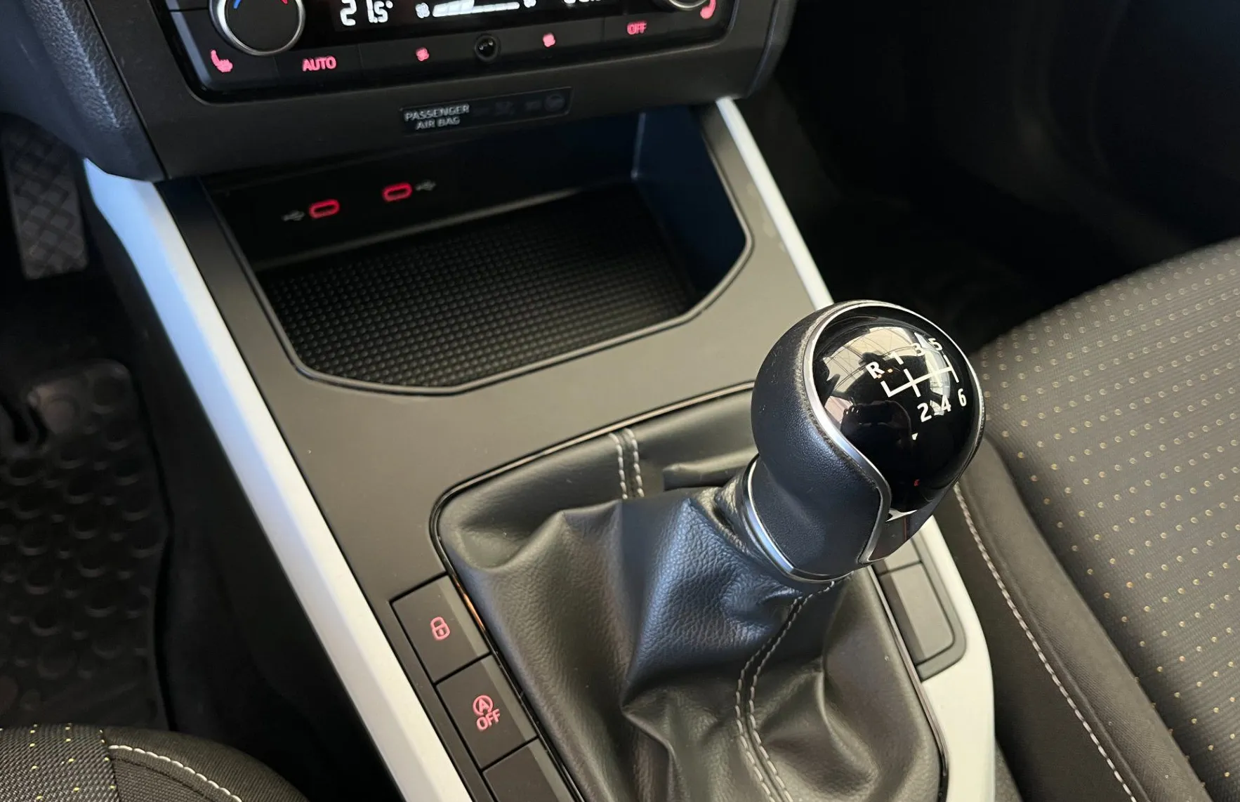 Zunanja slika - Seat Arona - 1.0 TSI 81KW HOLA - 14