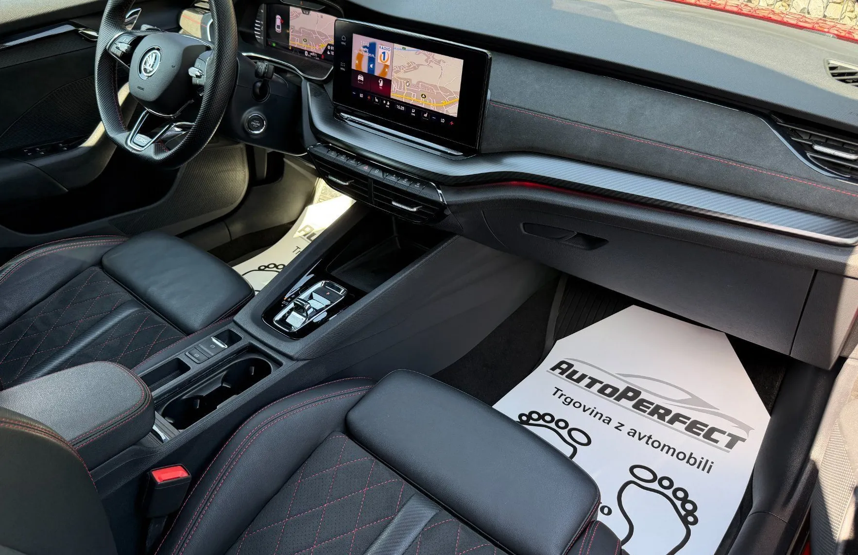 Zunanja slika - Škoda Octavia - RS 2.0 TSI|SLO|HUD|KAM|MEMO|GR.SED|PDC|TOV.GAR| - 11