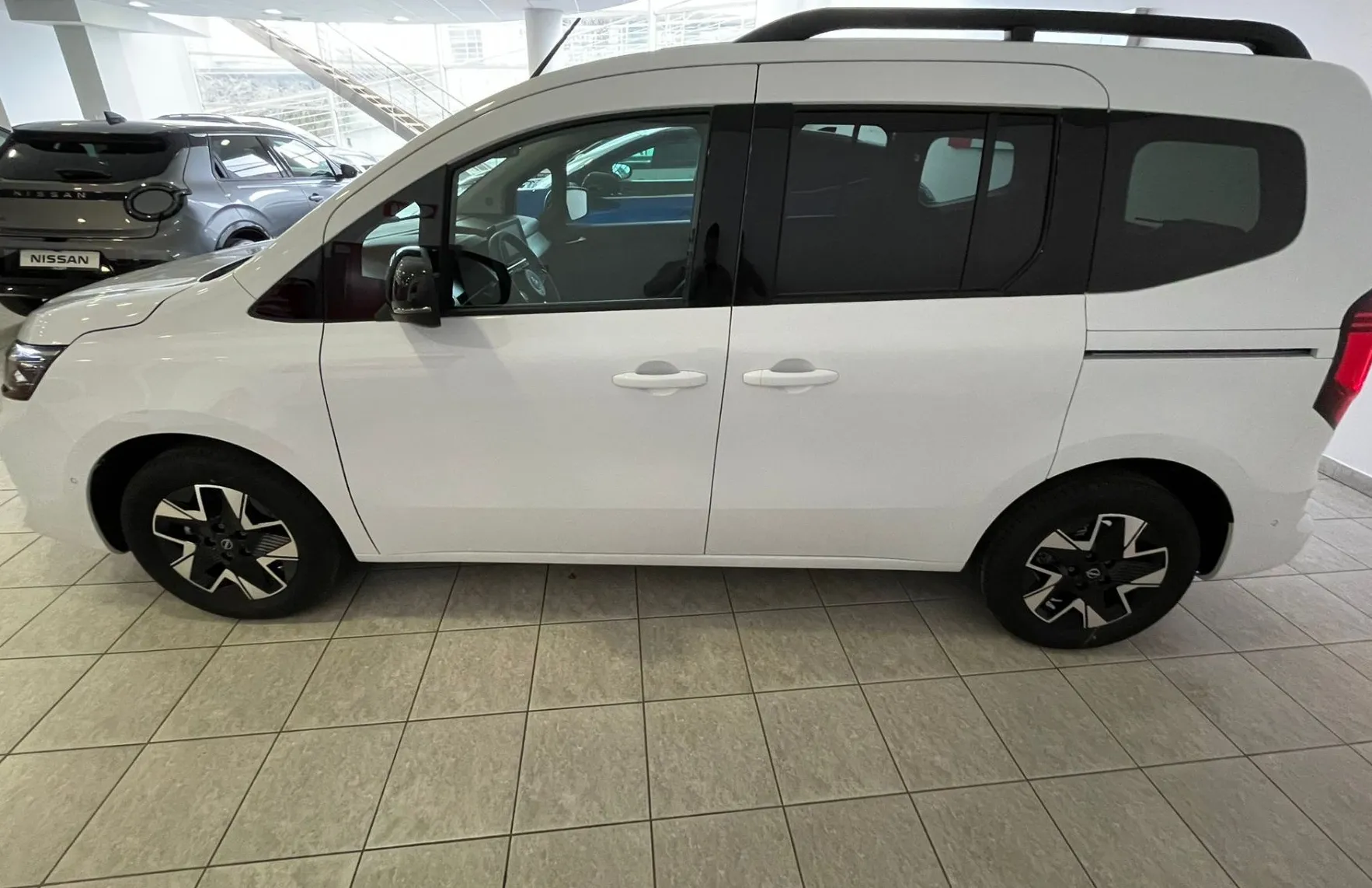 Zunanja slika - Nissan Townstar - Combi L1 1.3 DIG Tekna - 6
