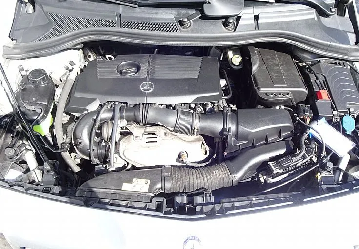 Zunanja slika - Mercedes-Benz B-Razred - B 180 BlueEFFICIENCY FINANCIRANJE BREZ POLOGA - 12