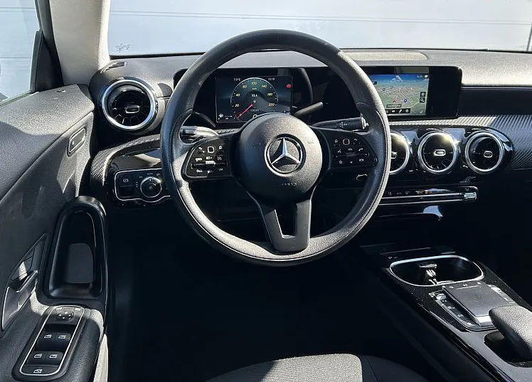 Zunanja slika - Mercedes-Benz CLA-Razred - CLA Shooting Brake CLA 200-LED-NAVI-PDC-TEMPO-1.LAST-NEMŠKI - 7