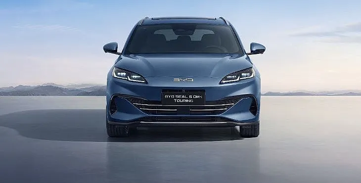 Zunanja slika - BYD SEAL 6 - DM-i Touring COMFORT PHEV - skupni doseg 1350 km - 1