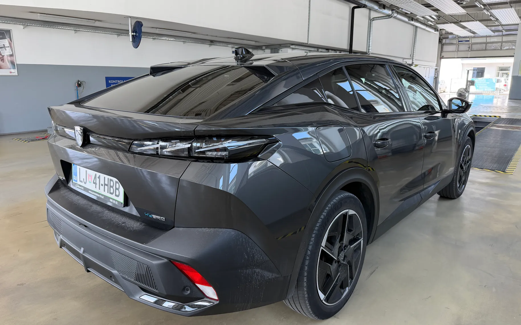 Zunanja slika - Peugeot 408 - Peugeot - 6