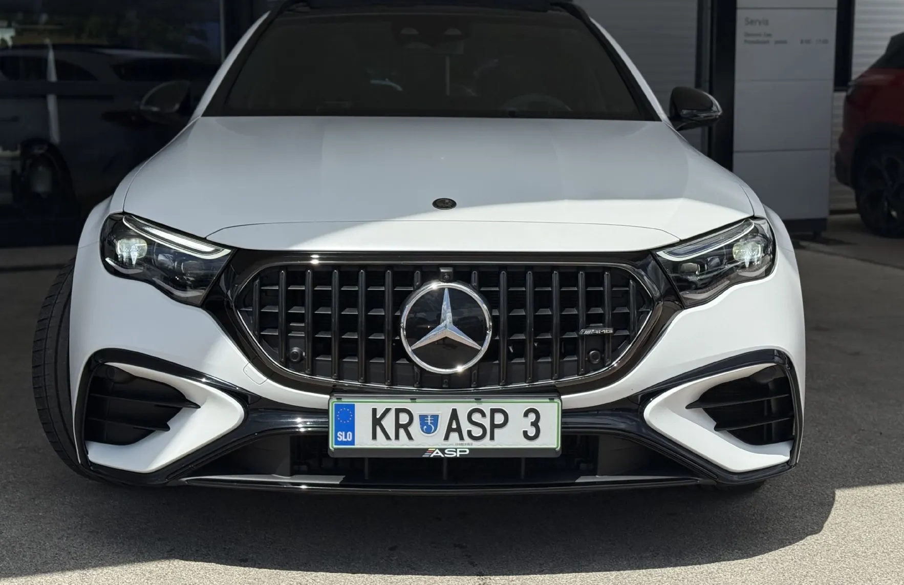 Zunanja slika - Mercedes-Benz E-Razred - Mercedes-AMG E 53 e 4MATIC+ T - 2