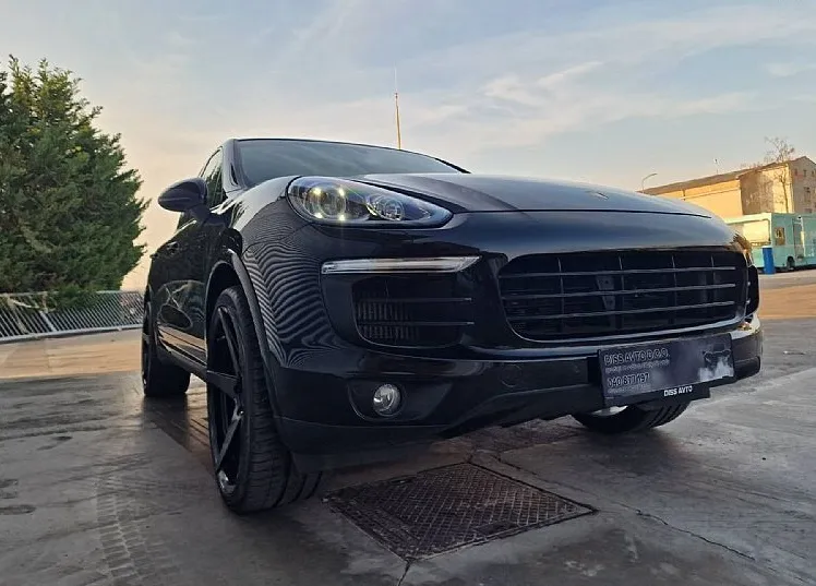 Zunanja slika - Porsche Cayenne - 3.0 TD Platinum Edition 22col - 4