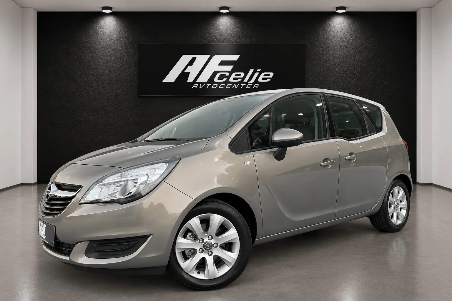 Zunanja slika - Opel Meriva - 1.4-COSMO-124.000km-KREDIT BREZ POLOGA-ODLIČEN- - 1