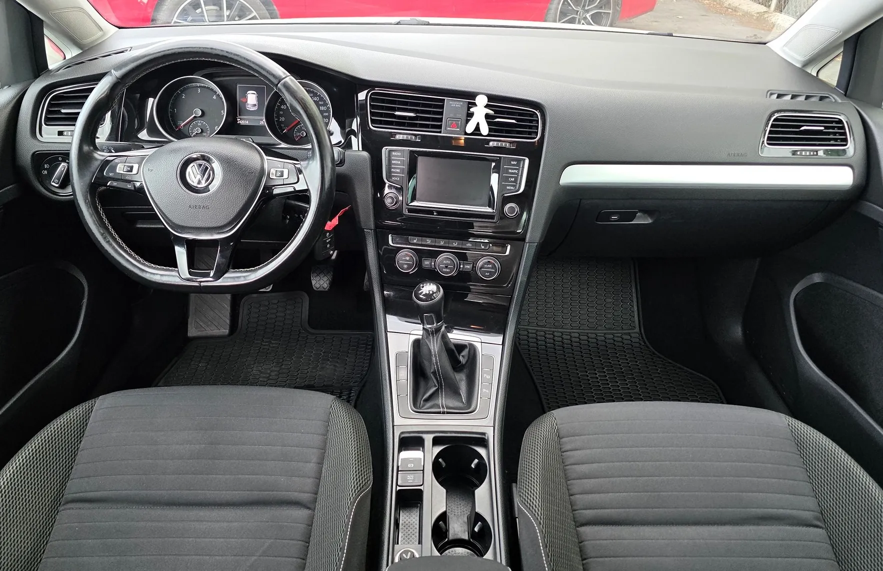 Zunanja slika - Volkswagen Golf - 2.0 TDI BMT CUP EDITION ALU PLATIŠČA-NAVI-PDC - 9