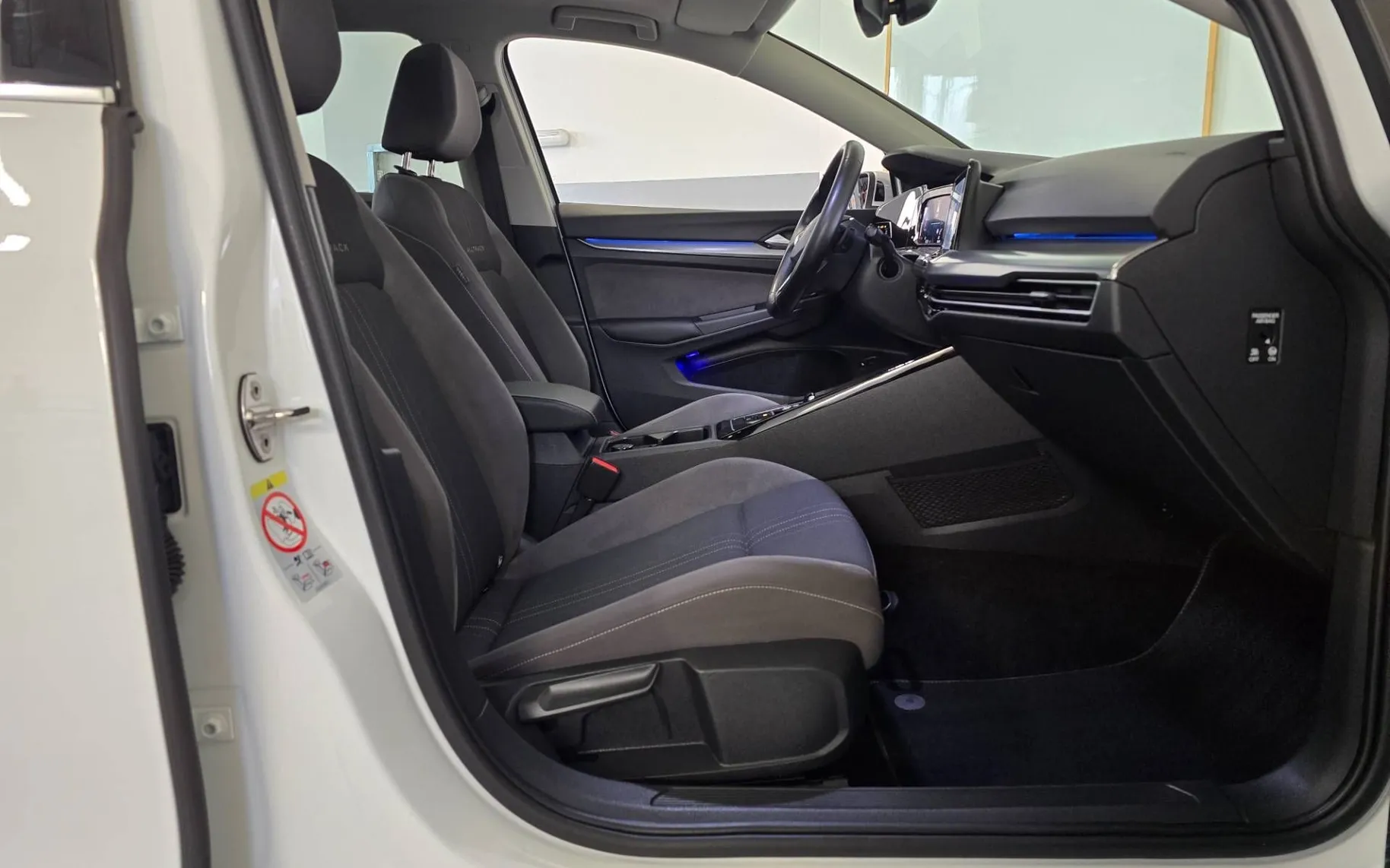 Notranja slika - Volkswagen Golf Variant - 2.0 TDI Alltrack 4Motion DSG - Matrix.pano.kamera - 13