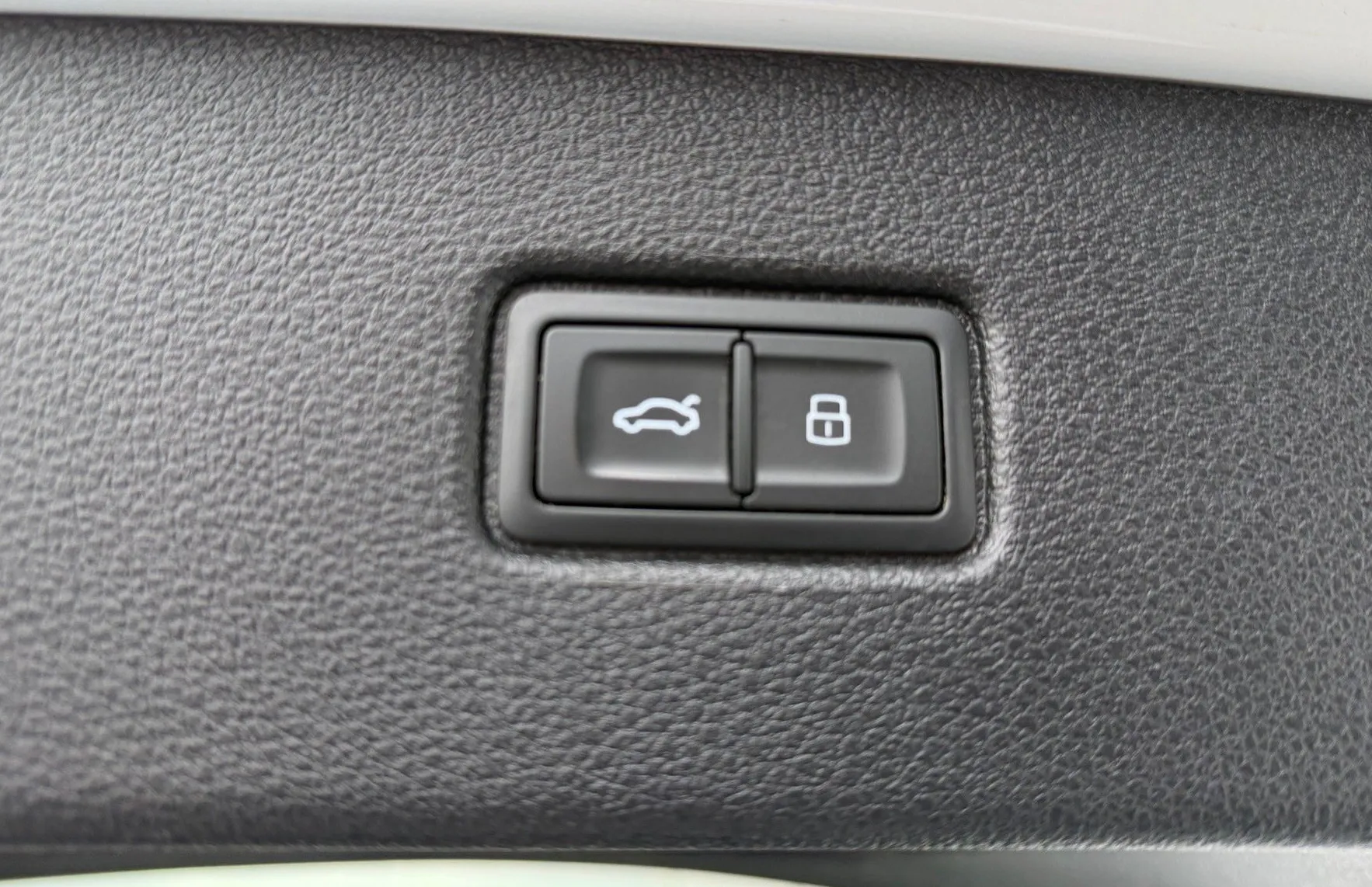 Zunanja slika - Audi SQ7 - TFSI quattro Tiptronic-SLO-Panorama-HD Matrix-B O. - 13