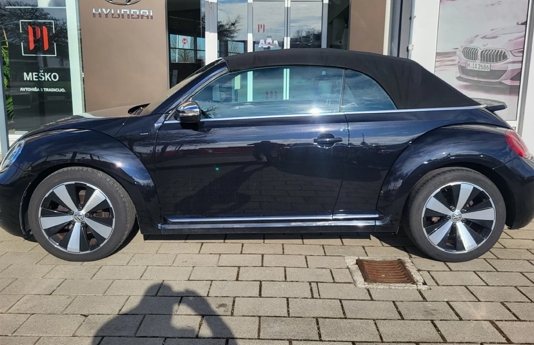 Zunanja slika - Volkswagen Beetle - 2.0 TDI avt. Design Allstar navi-led-pdc-alu-kamer - 3