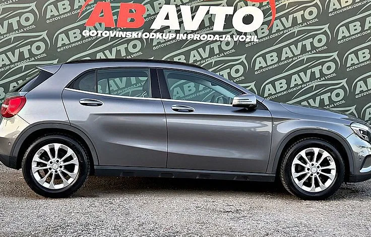 Zunanja slika - Mercedes-Benz GLA-Razred - GLA 200 CDI+MRTVI KOT+PRIKLOP+KAMERA+LEASING+TOP - 4