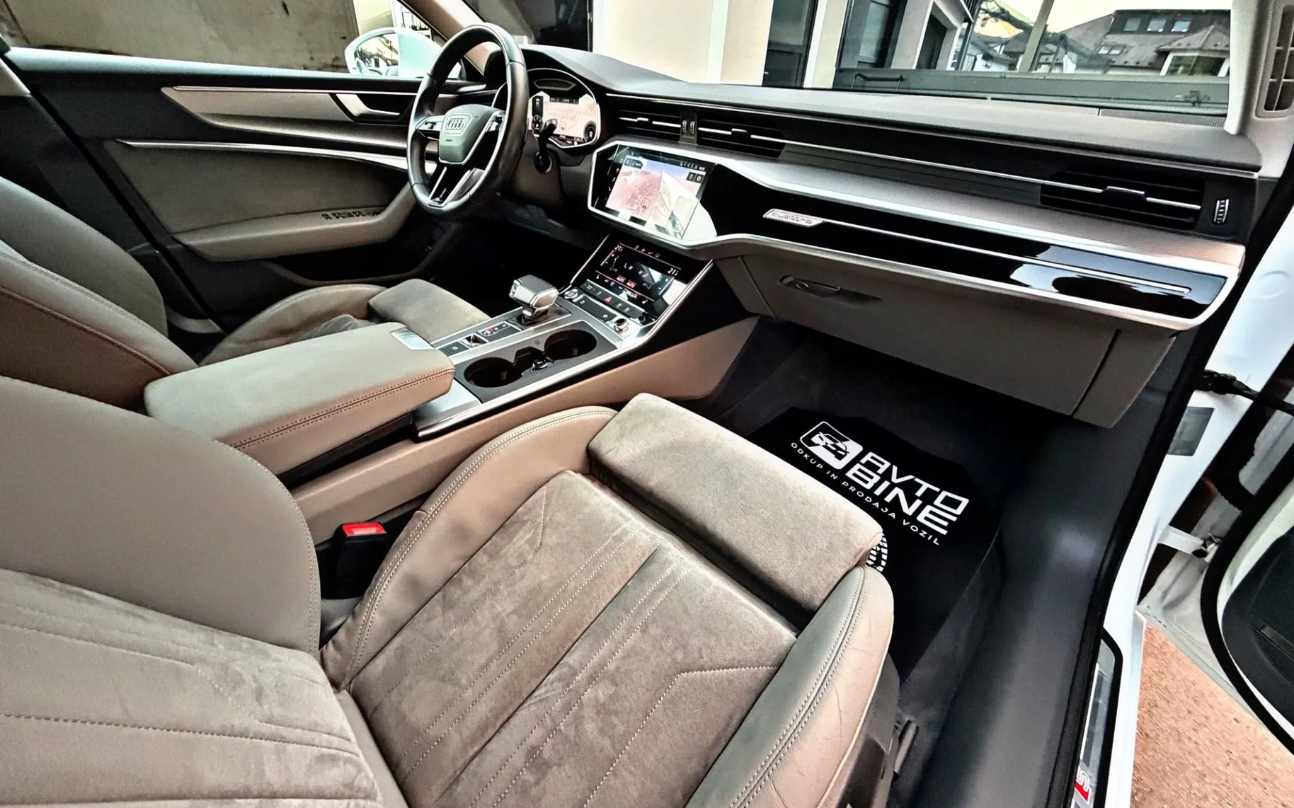 Notranja slika - Audi A6 Avant - 50 TDI QUATTRO S LINE-ZRAČNO-MATRIX-NAVI-KOT NOV.. - 9
