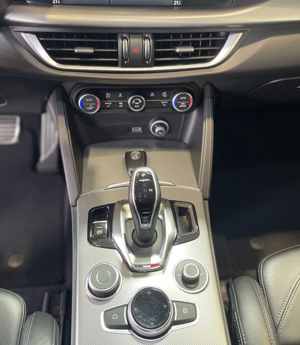 Zunanja slika - Alfa Romeo Stelvio - VELOCE-PANORAMA-KEYLESS-NAVI-USNJE-MEMORY-LED-ACC - 17