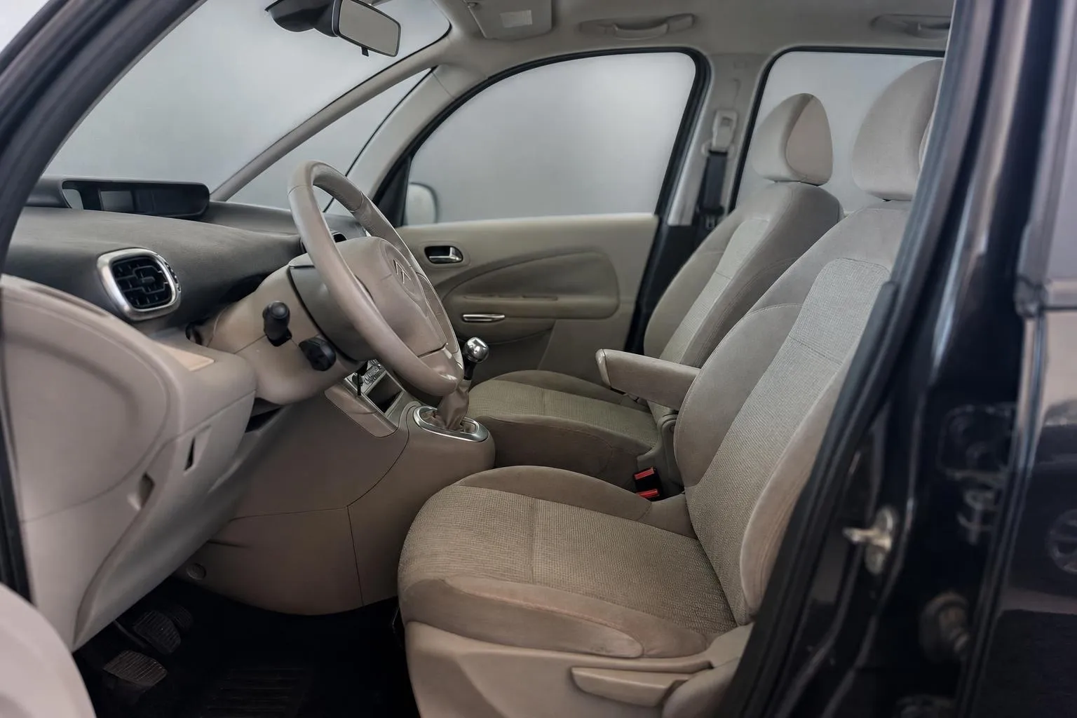 Notranja slika - Citroën C3 Picasso - VTi Exclusive-SLOV.POREKLO-GARANCIJA-ODLIČEN - 10