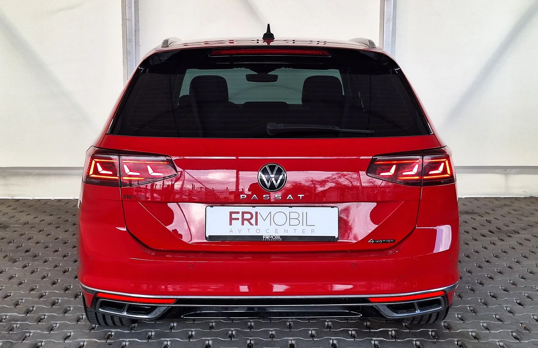 Zunanja slika - Volkswagen Passat - Variant 2.0 TDI 4Motion R-Line Avt•IQ LED•VIRTUAL•WEBASTO• - 6