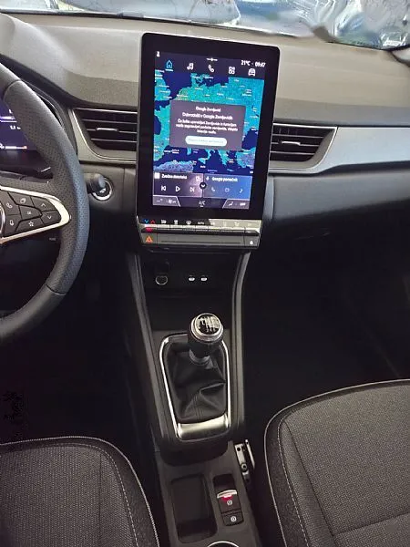 Zunanja slika - Renault Captur - Techno TCe 115 + VZDOLŽNI STREŠNI NOSILCI - 17
