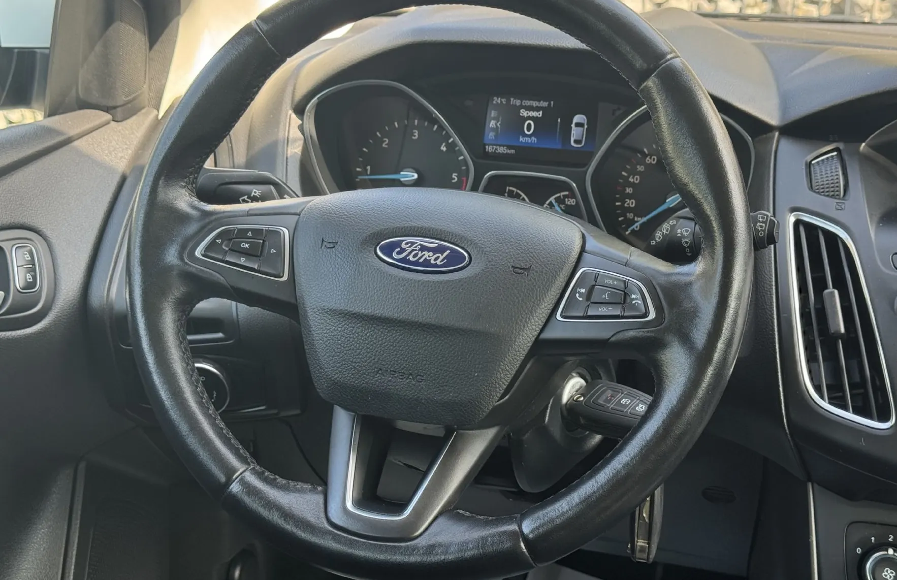 Zunanja slika - Ford Focus - 1.5 TDCi |Gr.sed|Gr.Vol|PDC|1.Last| Hitri kredit.. - 14