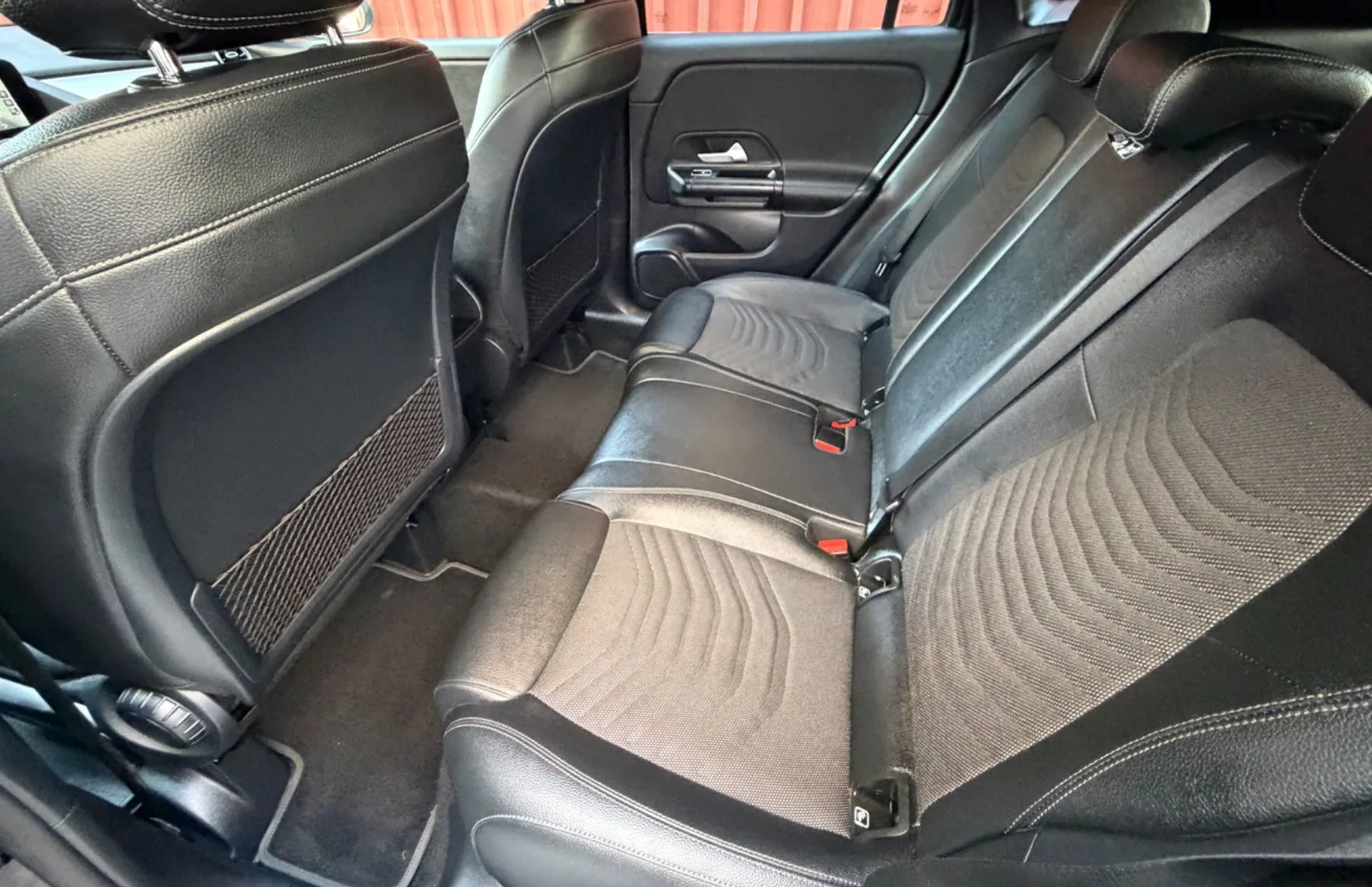 Zunanja slika - Mercedes-Benz GLA-Razred - GLA 200 d Avt.-CAMERA-NAVI-HIGH LED-ALU- - 12