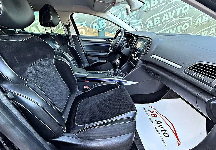 Zunanja slika - Renault Mégane - Megane Berline TCe 130GT Line LED+NAVI+TOUCH+TEMPOMAT+TOP - 10