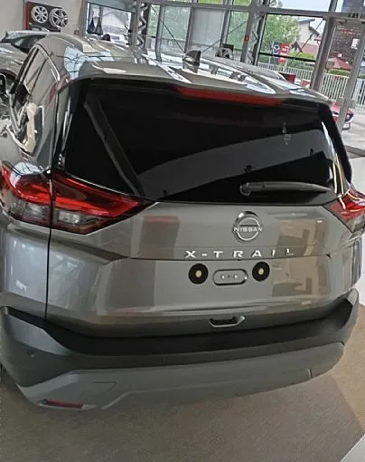 Zunanja slika - Nissan X-Trail - 1.5 VC-T MHEV N-Connecta X-Tronic + COMFORT paket - 4