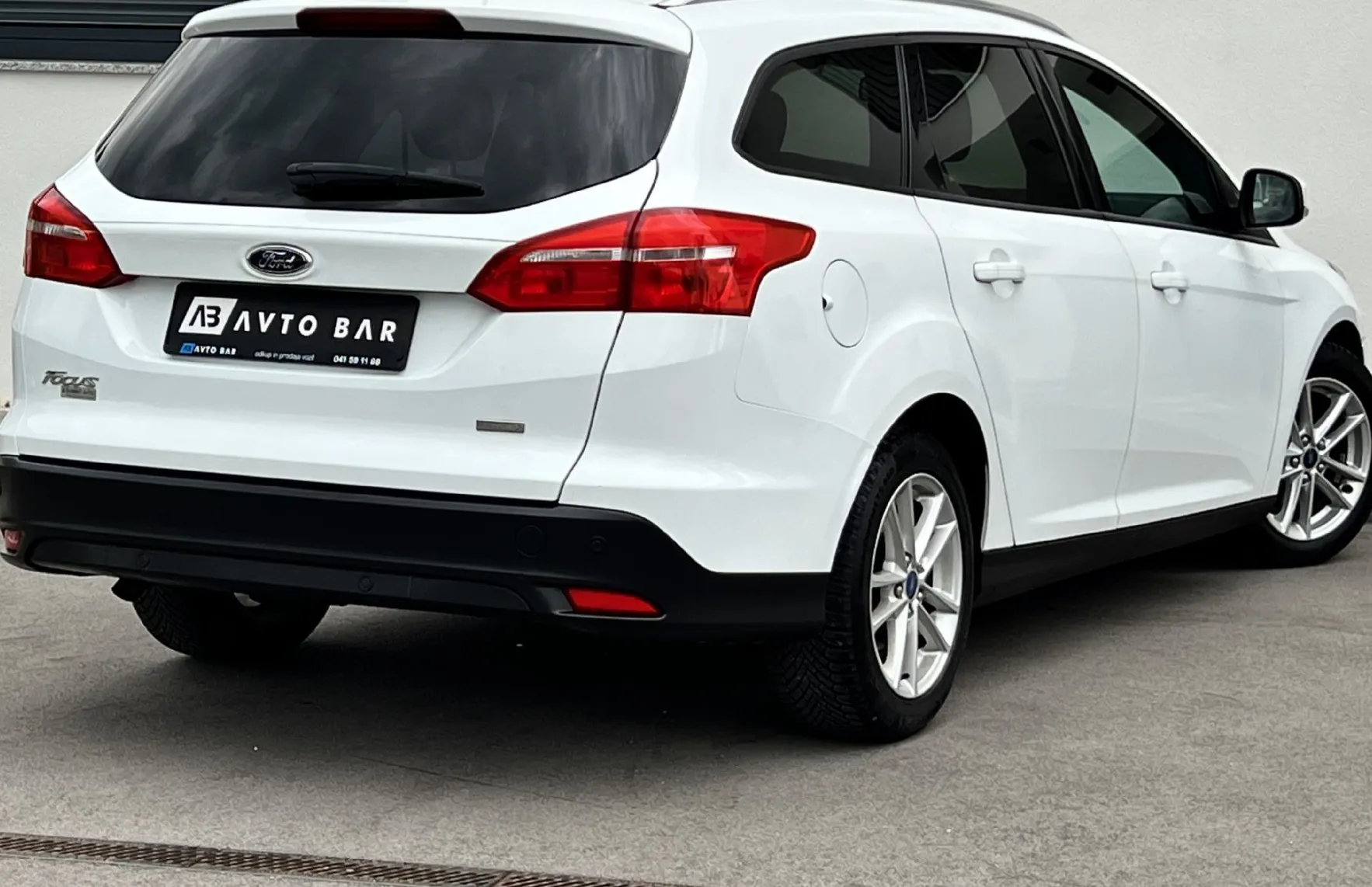 Zunanja slika - Ford Focus - 1.LAST+SLO+PDC+TEMP+ALU+LEANPAY - 8