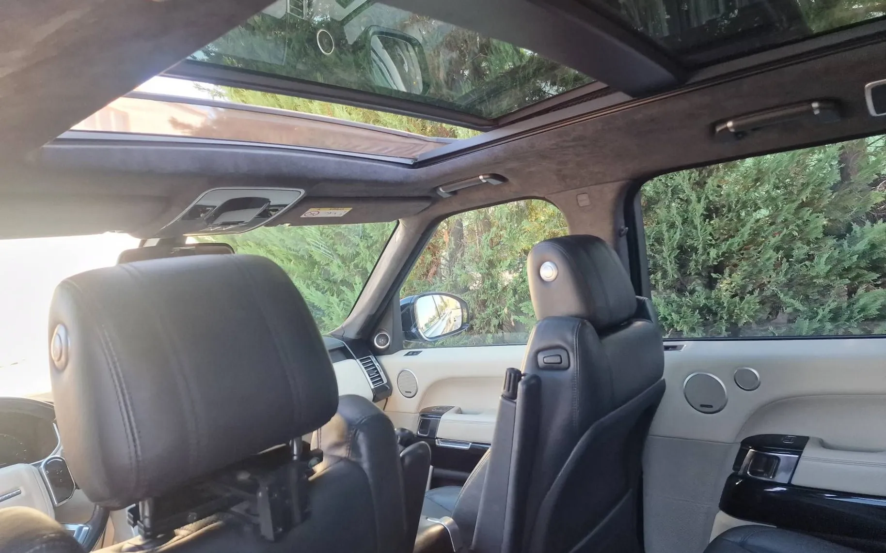Notranja slika - Land Rover Range Rover - VOGUE 5.0 V8 SUPERCHARGED - 11