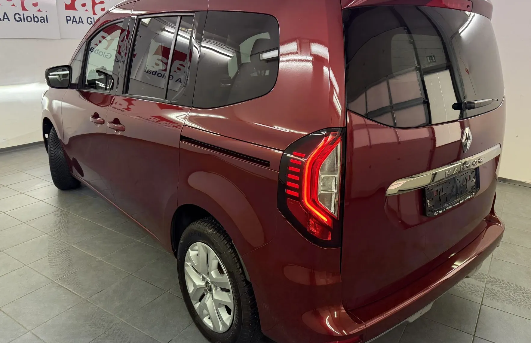 Zunanja slika - Renault Kangoo - 1.3 TCe 100 Edition One.USNJE.NAVI.KAMERA.BENCIN - 7