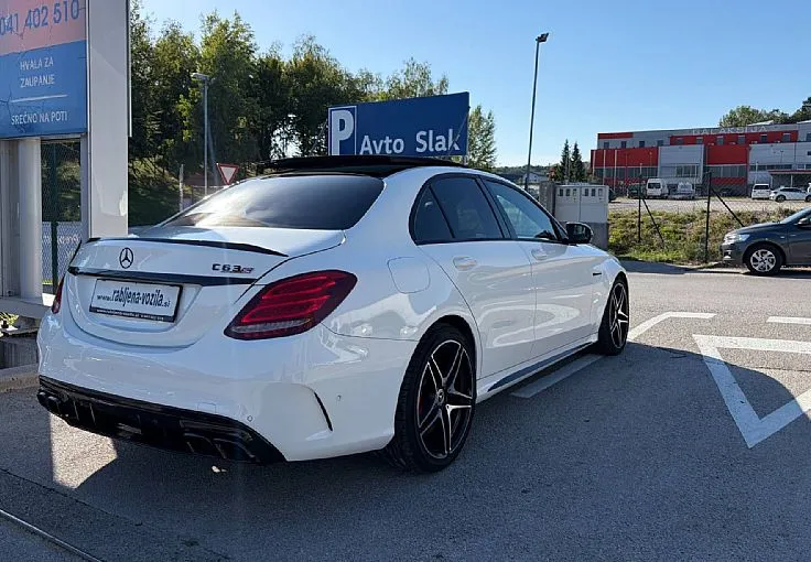 Zunanja slika - Mercedes-Benz C-Razred - C 63 AMG Avt. TOOP PANORAMA - 7